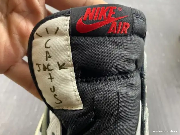 Cheap OG DZ4137-106 Jordan Low Scott 1 Olive Air x WMNS Travis 0420